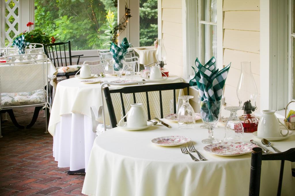 Stockbridge Country Inn (Adults Only) エクステリア 写真