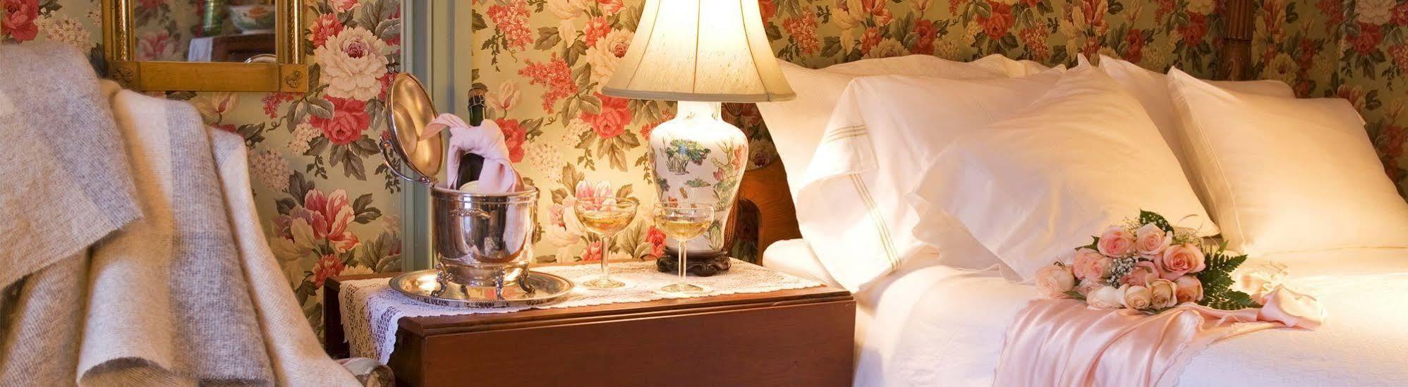 Stockbridge Country Inn (Adults Only) エクステリア 写真